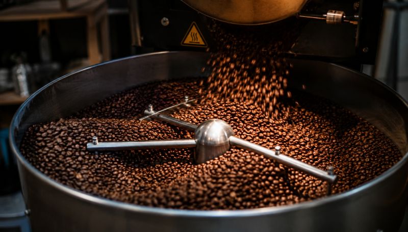¿Qué pasa realmente en el grano cuando se tuesta? (y por qué importa) - biensta